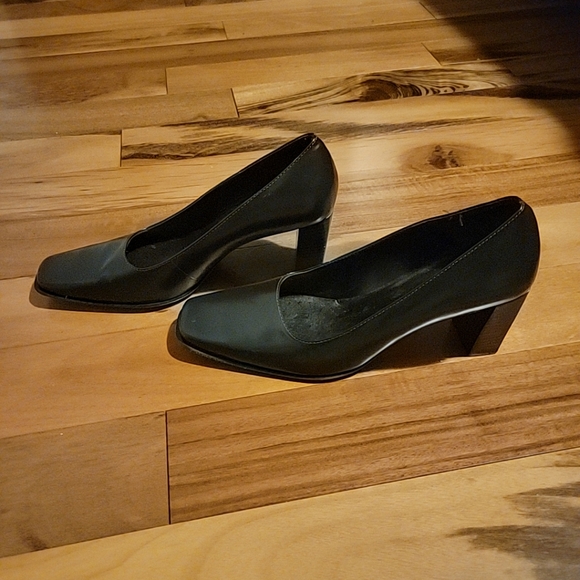 Antonio Melani shoes - Picture 2 of 7